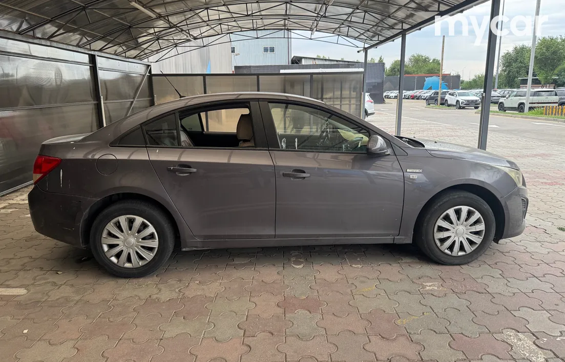 Chevrolet Cruze 2013