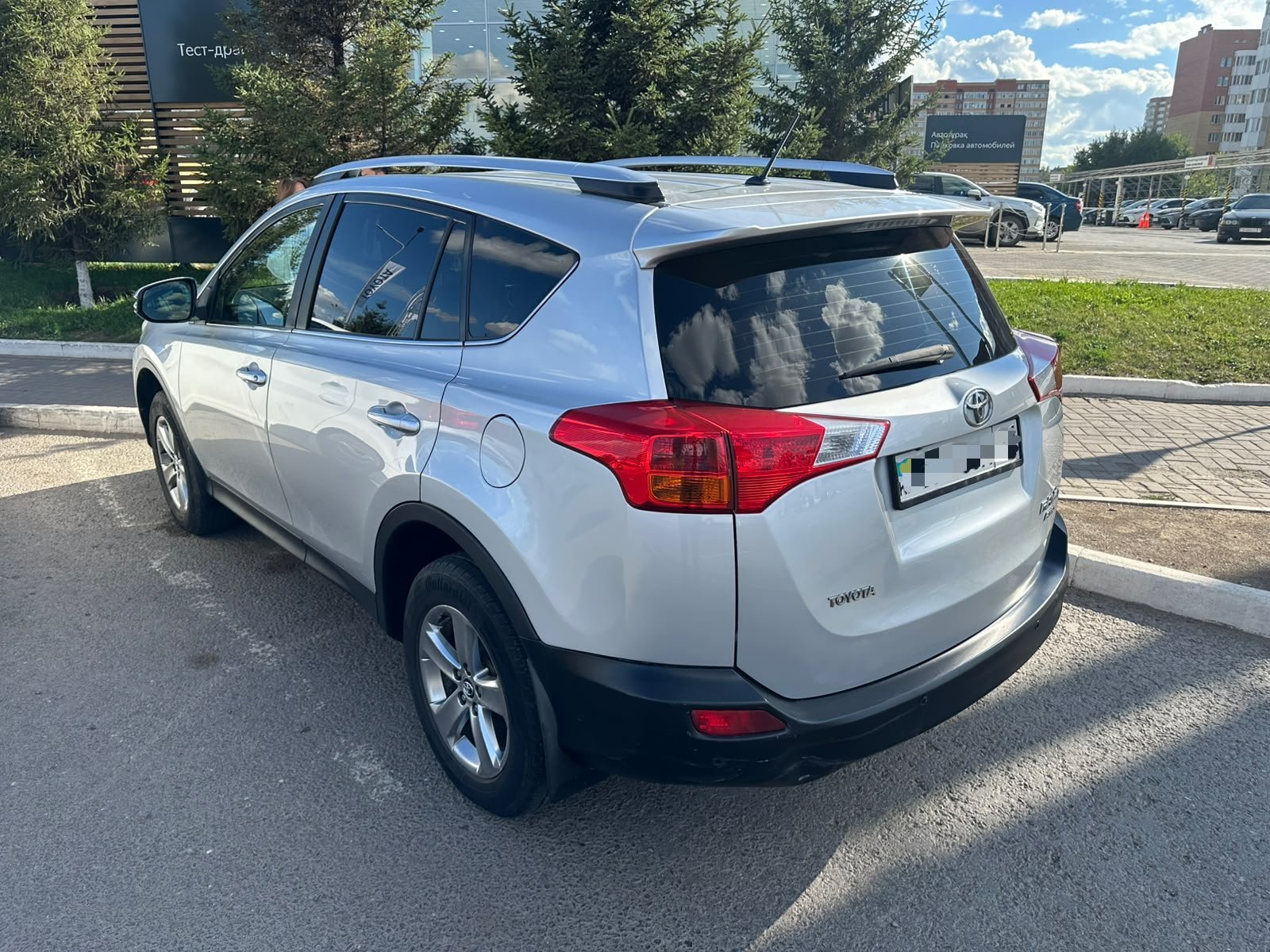 Toyota RAV4 2015