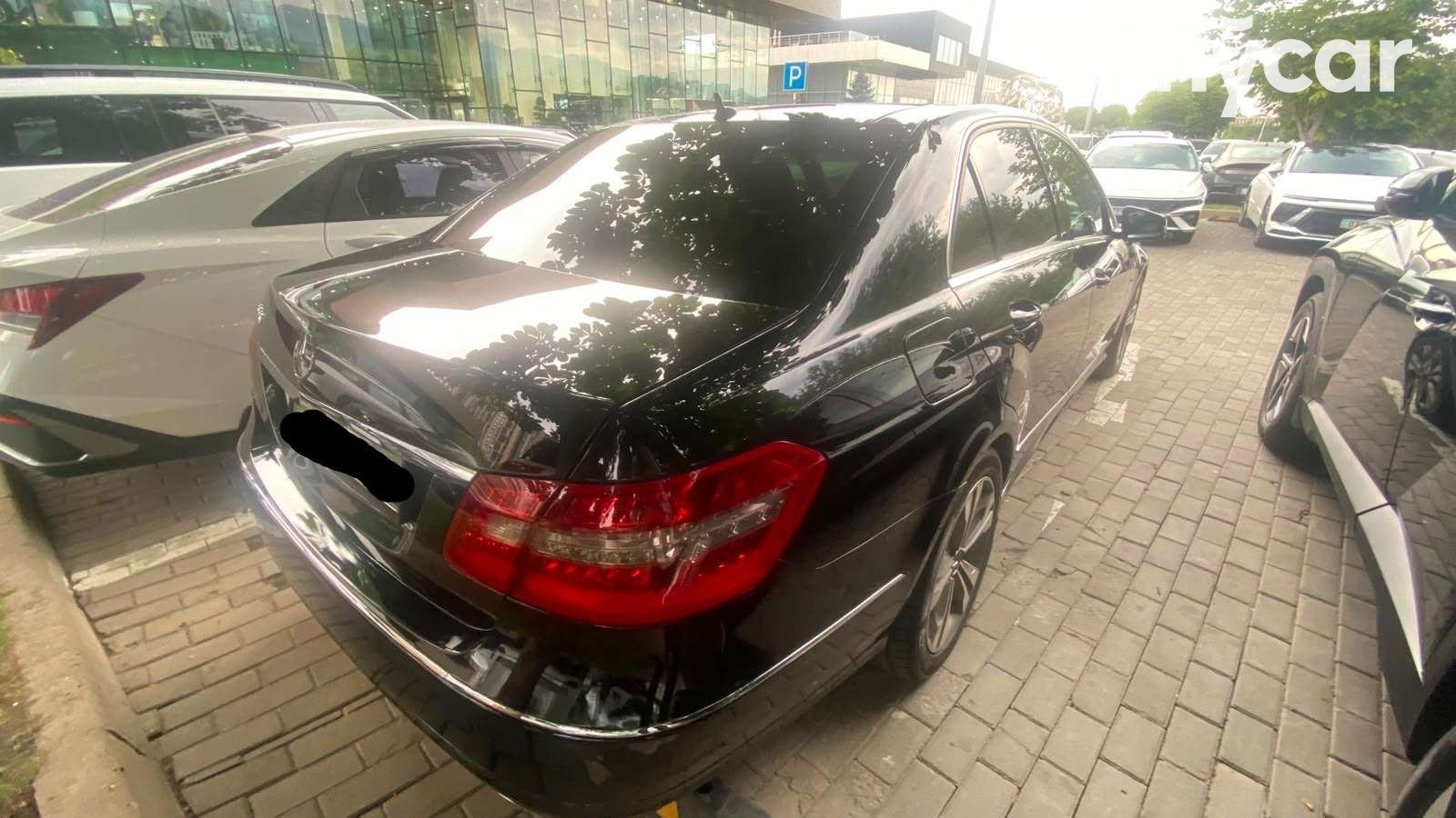 Mercedes-Benz E-Класс 2009