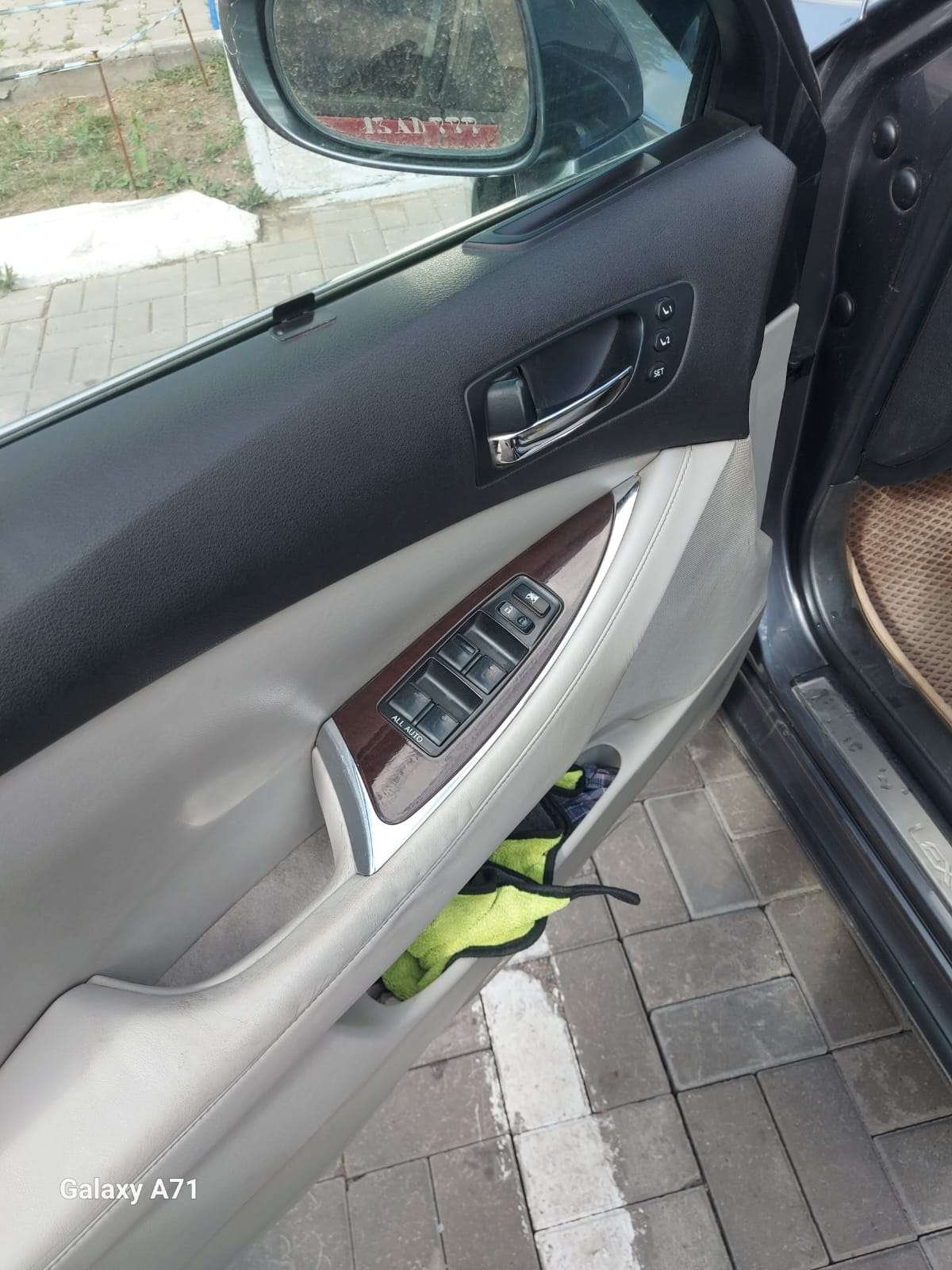 Lexus ES 2011