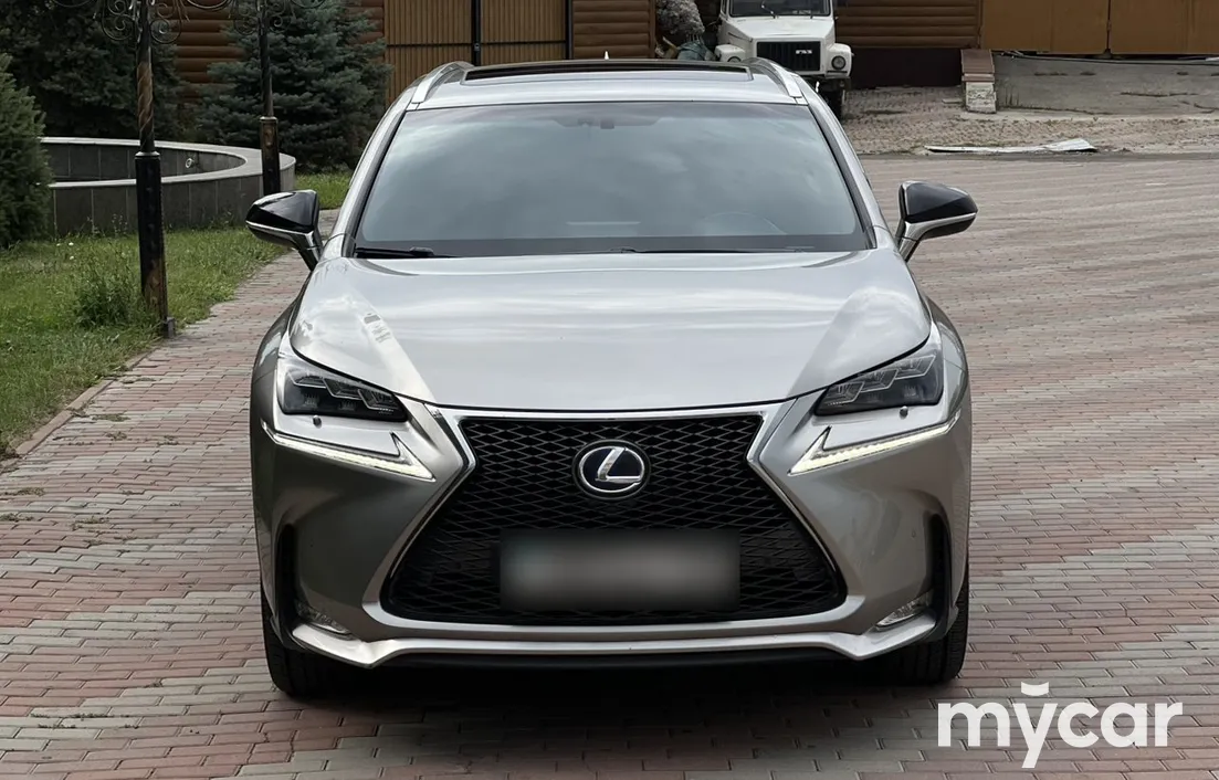 Lexus NX 2015