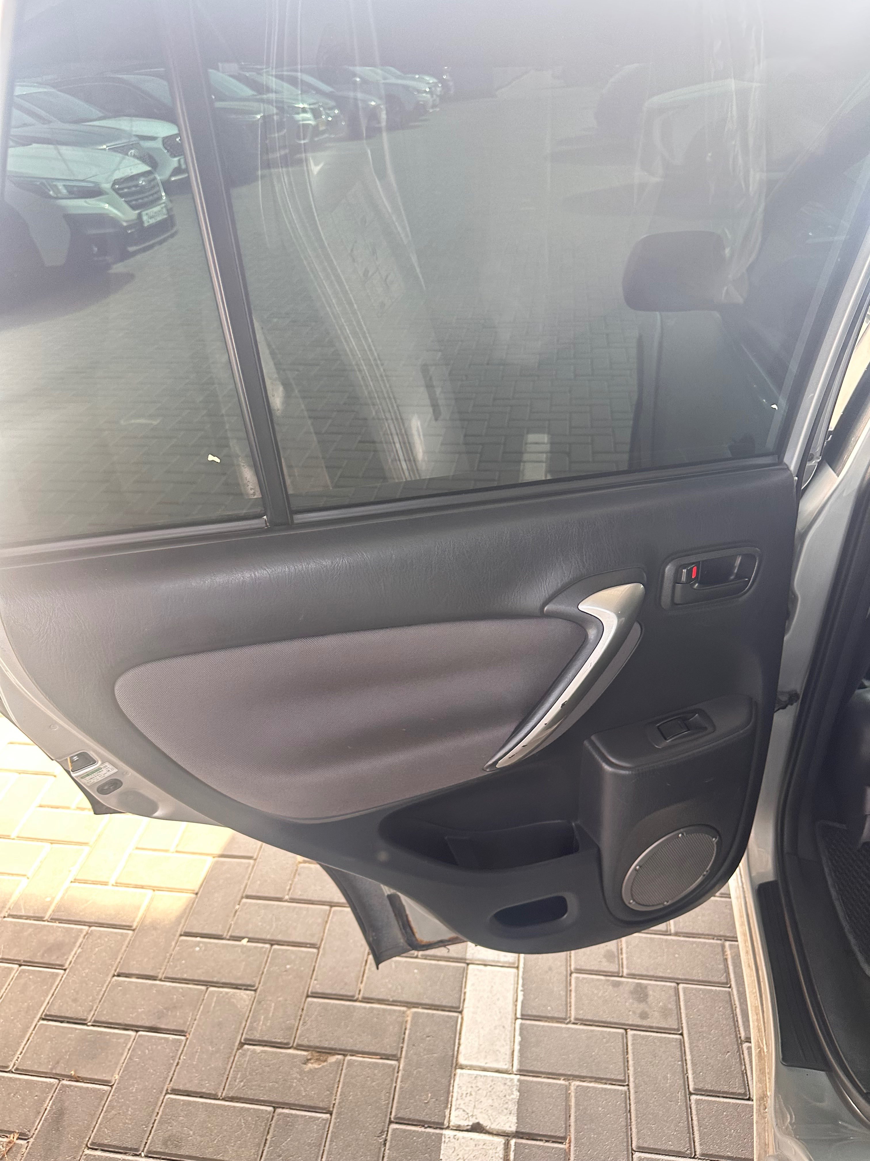 Toyota RAV4 2004