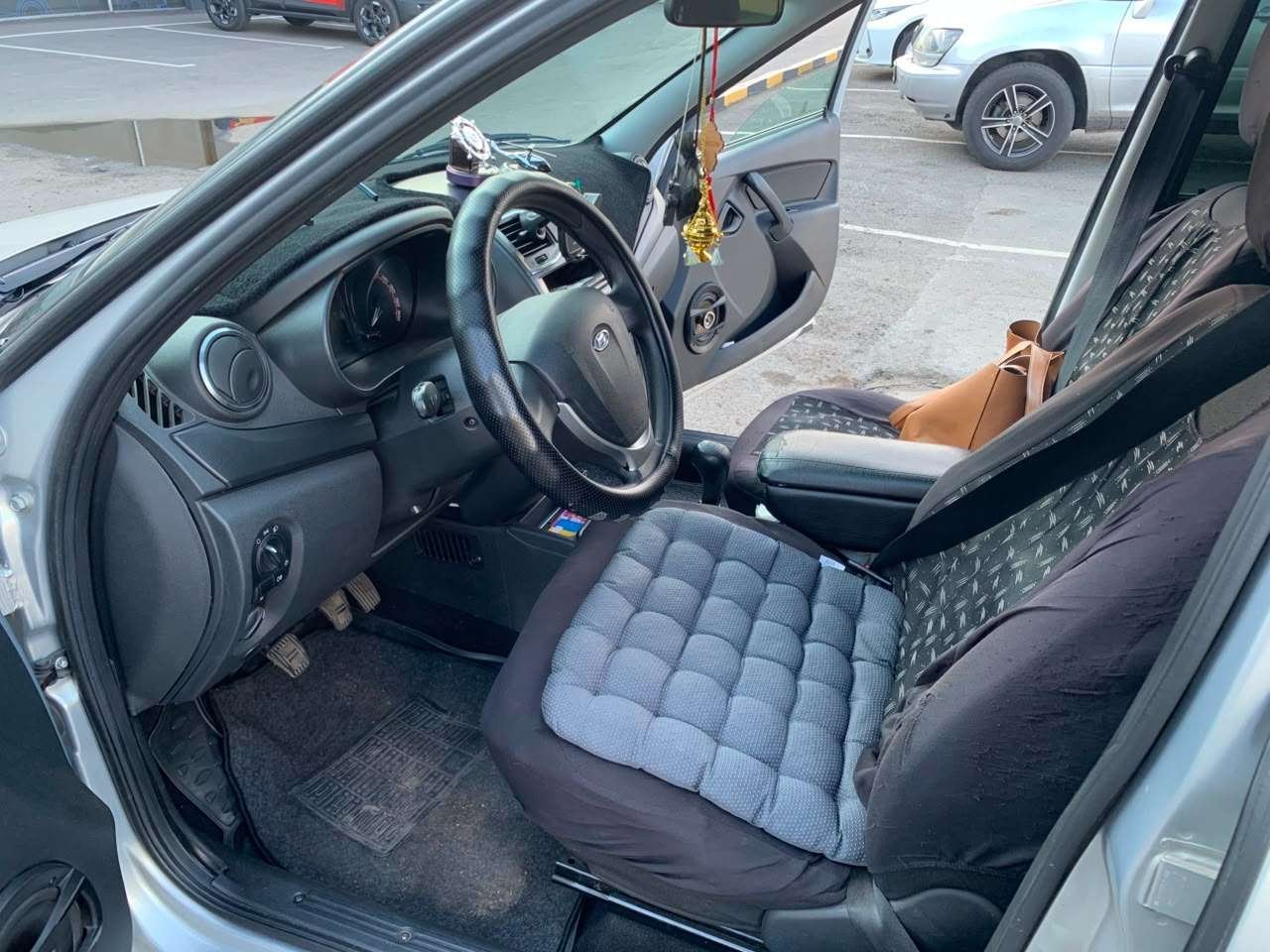 LADA Granta 2019