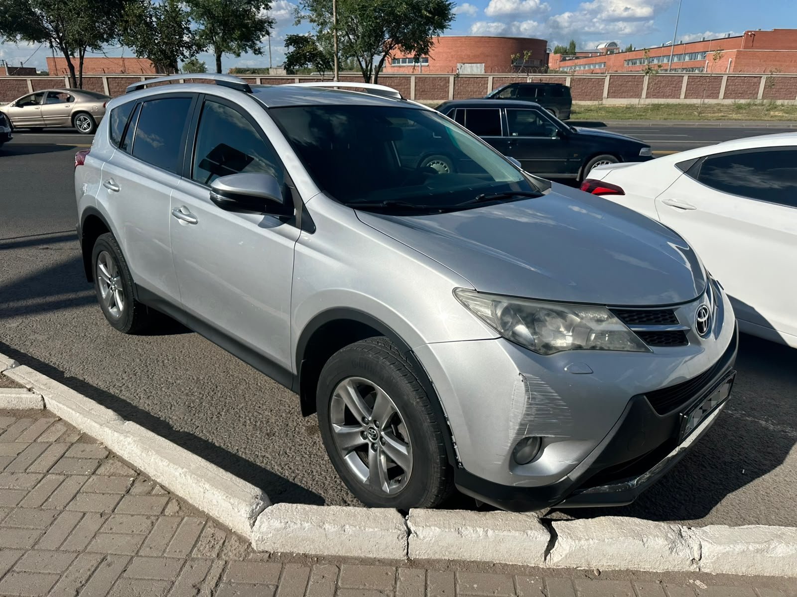 Toyota RAV4 2015