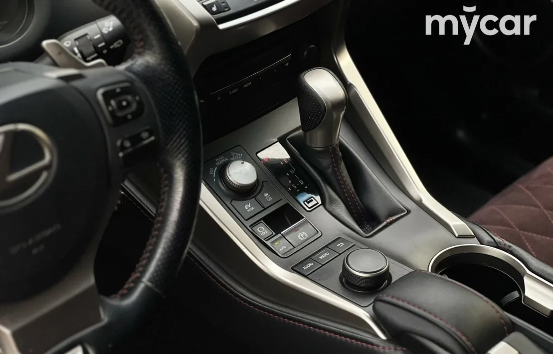 Lexus NX 2015
