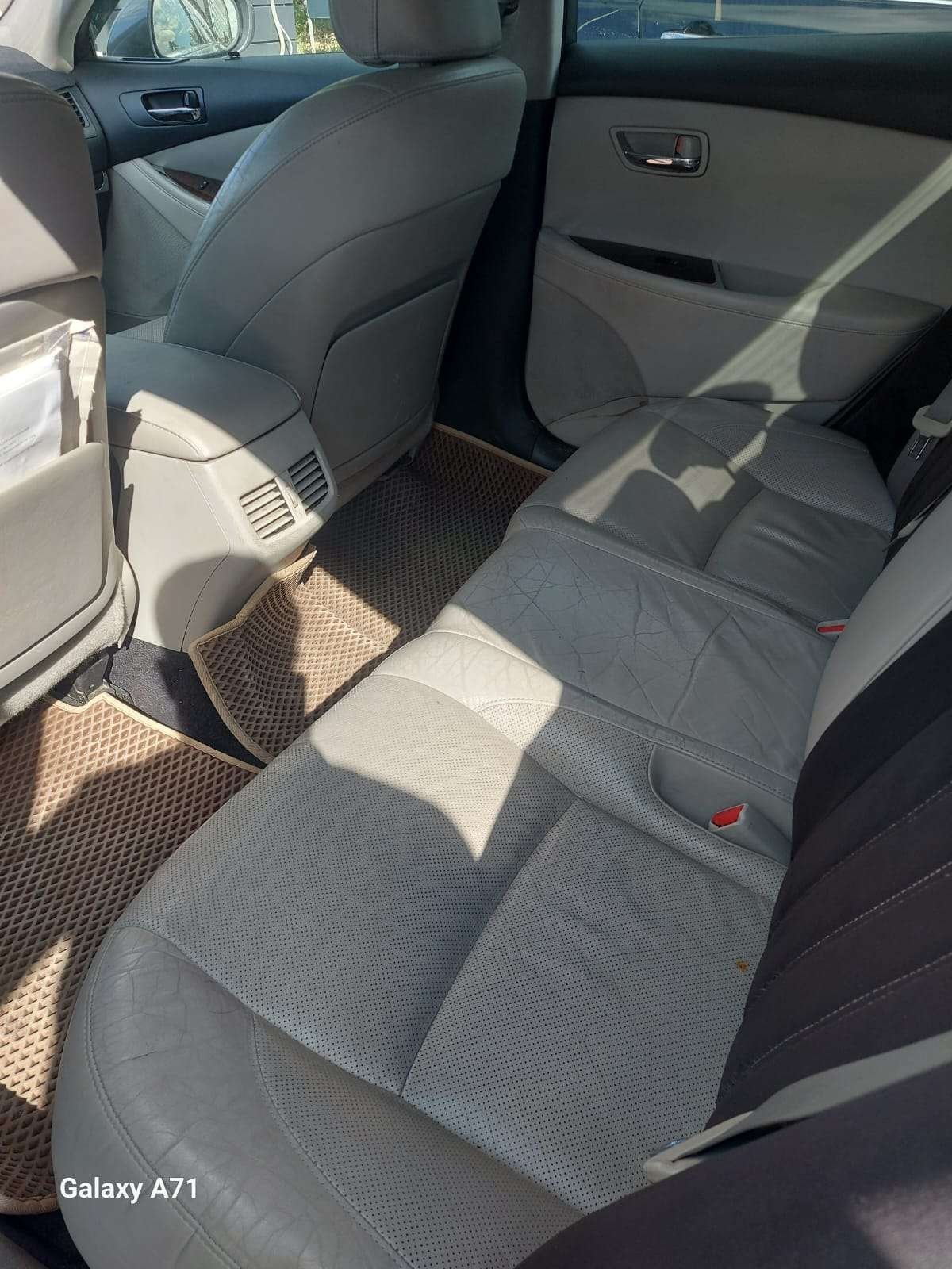 Lexus ES 2011