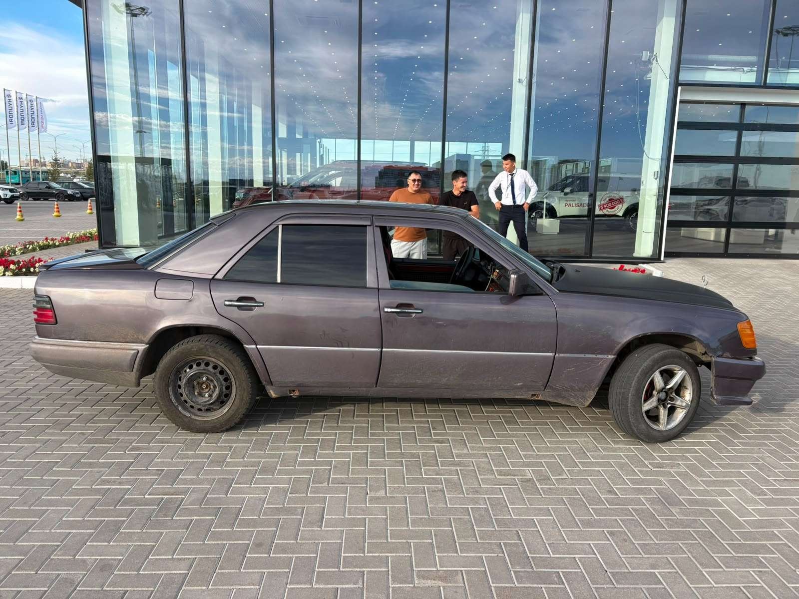 Mercedes-Benz E-Класс 1994
