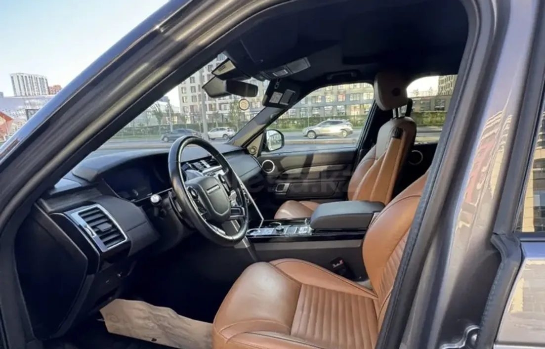 Land Rover Discovery 2020