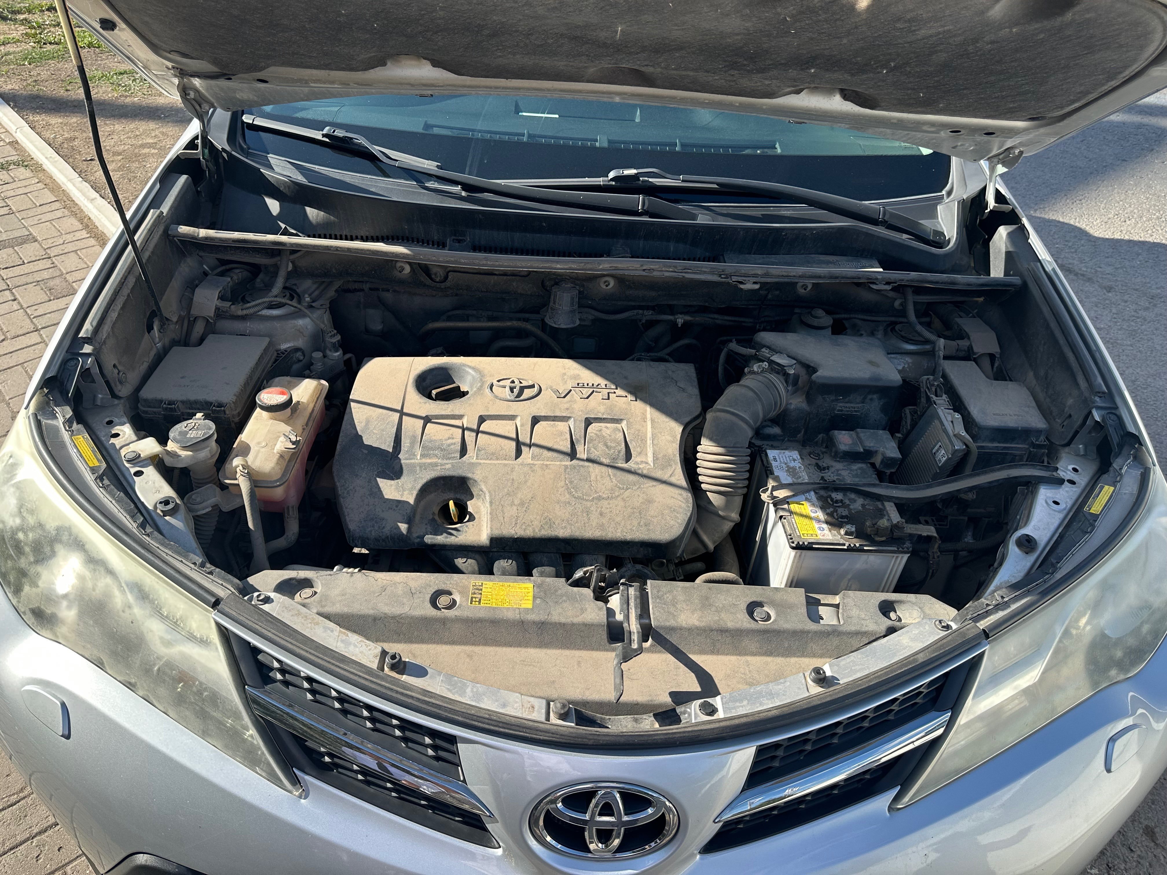 Toyota RAV4 2015