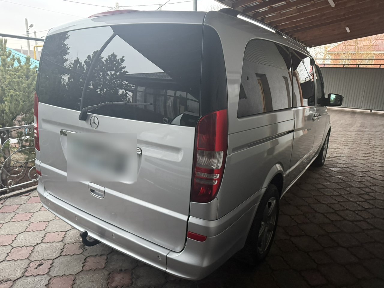 Mercedes-Benz Viano 2010