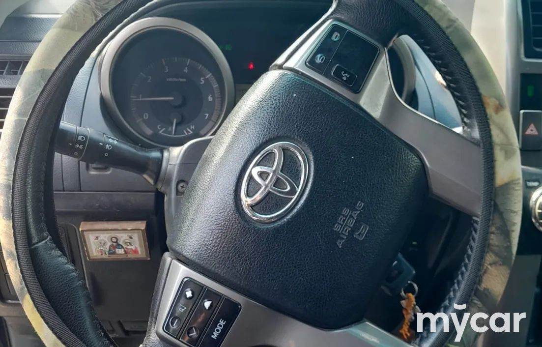 Toyota Land Cruiser Prado 2010