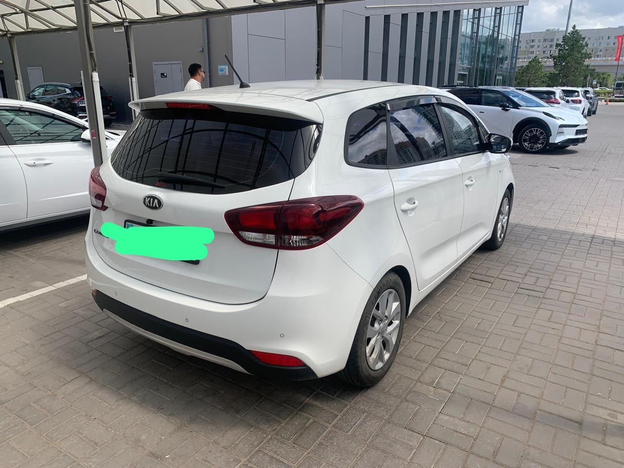 Kia Carens 2017