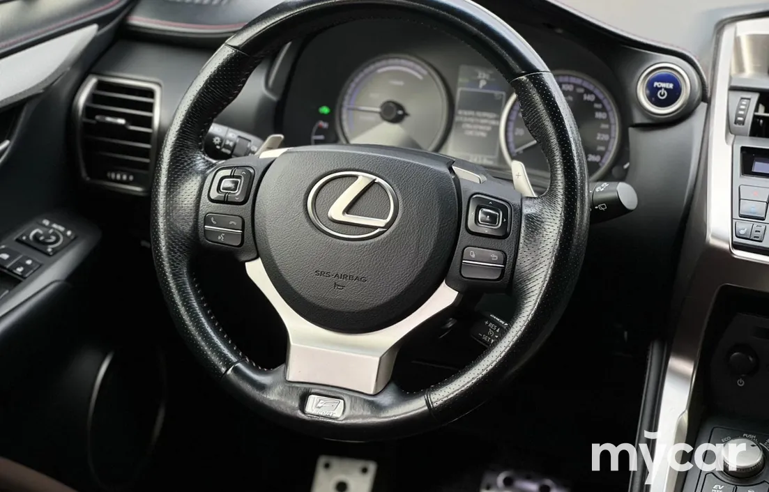 Lexus NX 2015