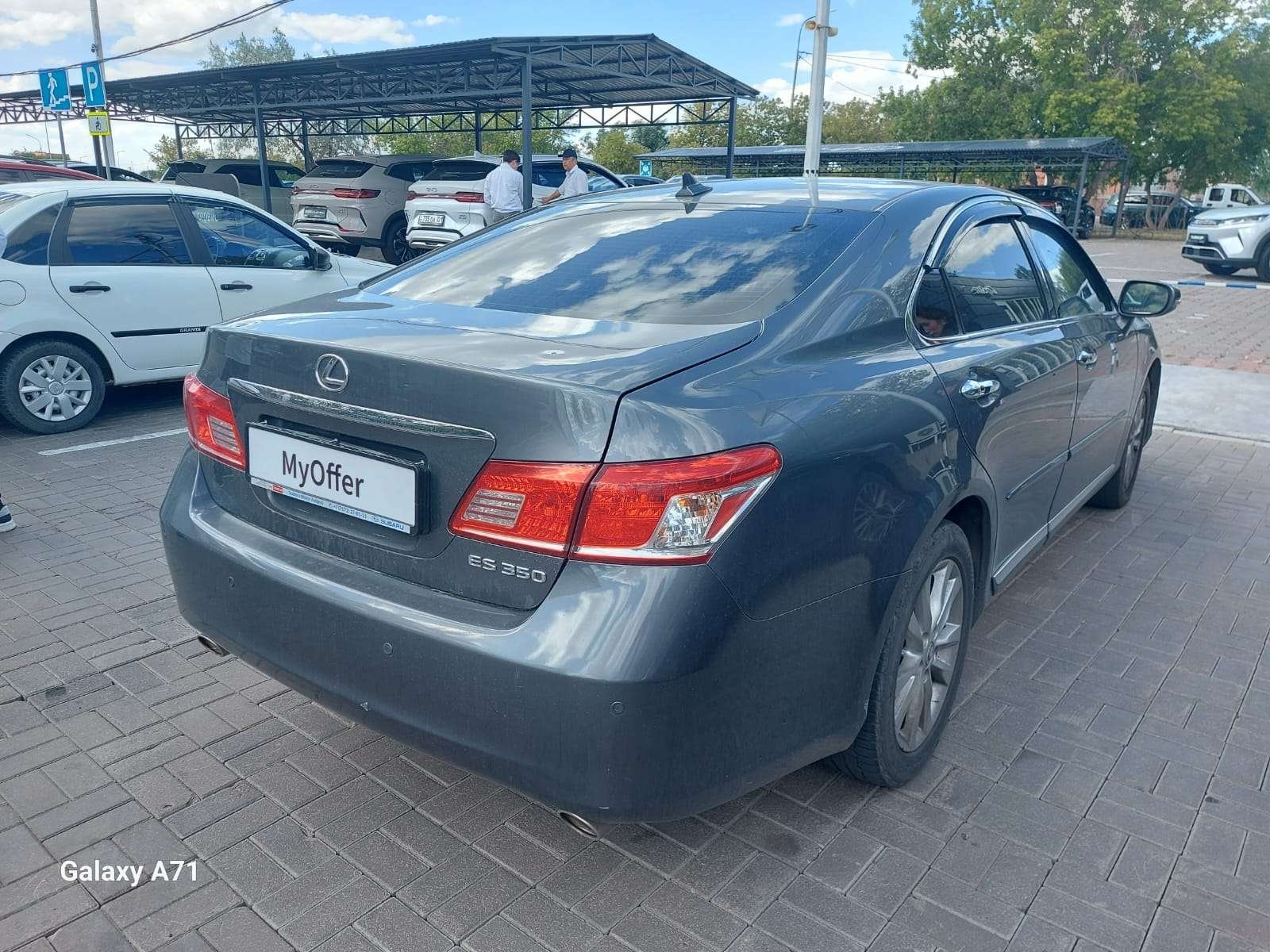 Lexus ES 2011
