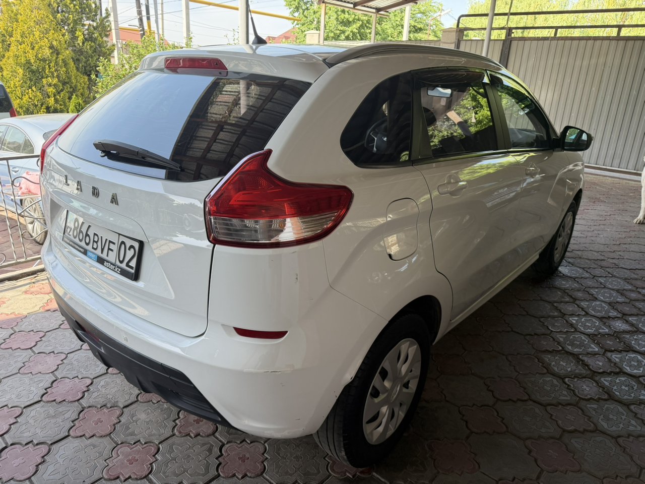 LADA XRAY 2022