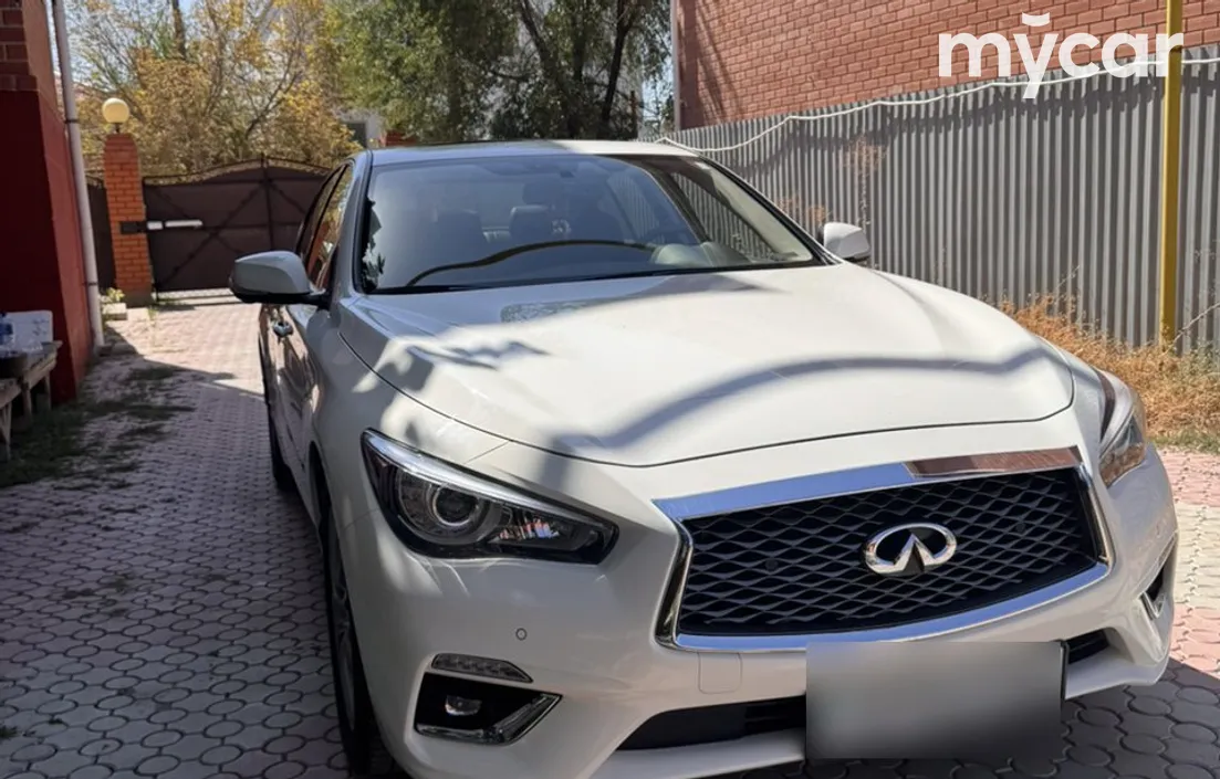 Infiniti Q50 2022