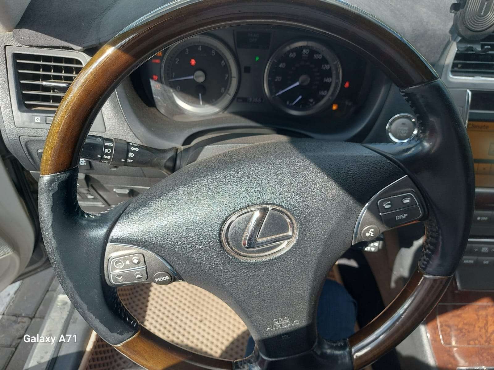 Lexus ES 2011