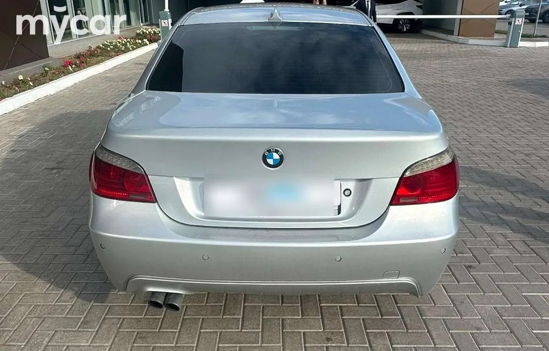 BMW 5 серия 2009