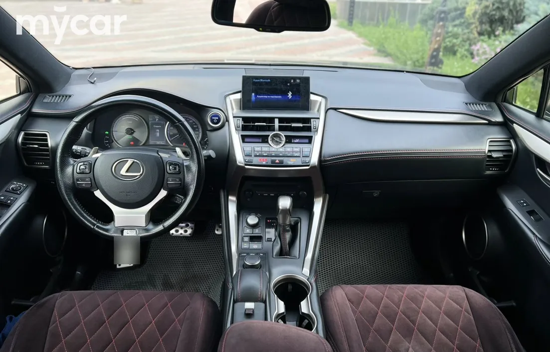 Lexus NX 2015