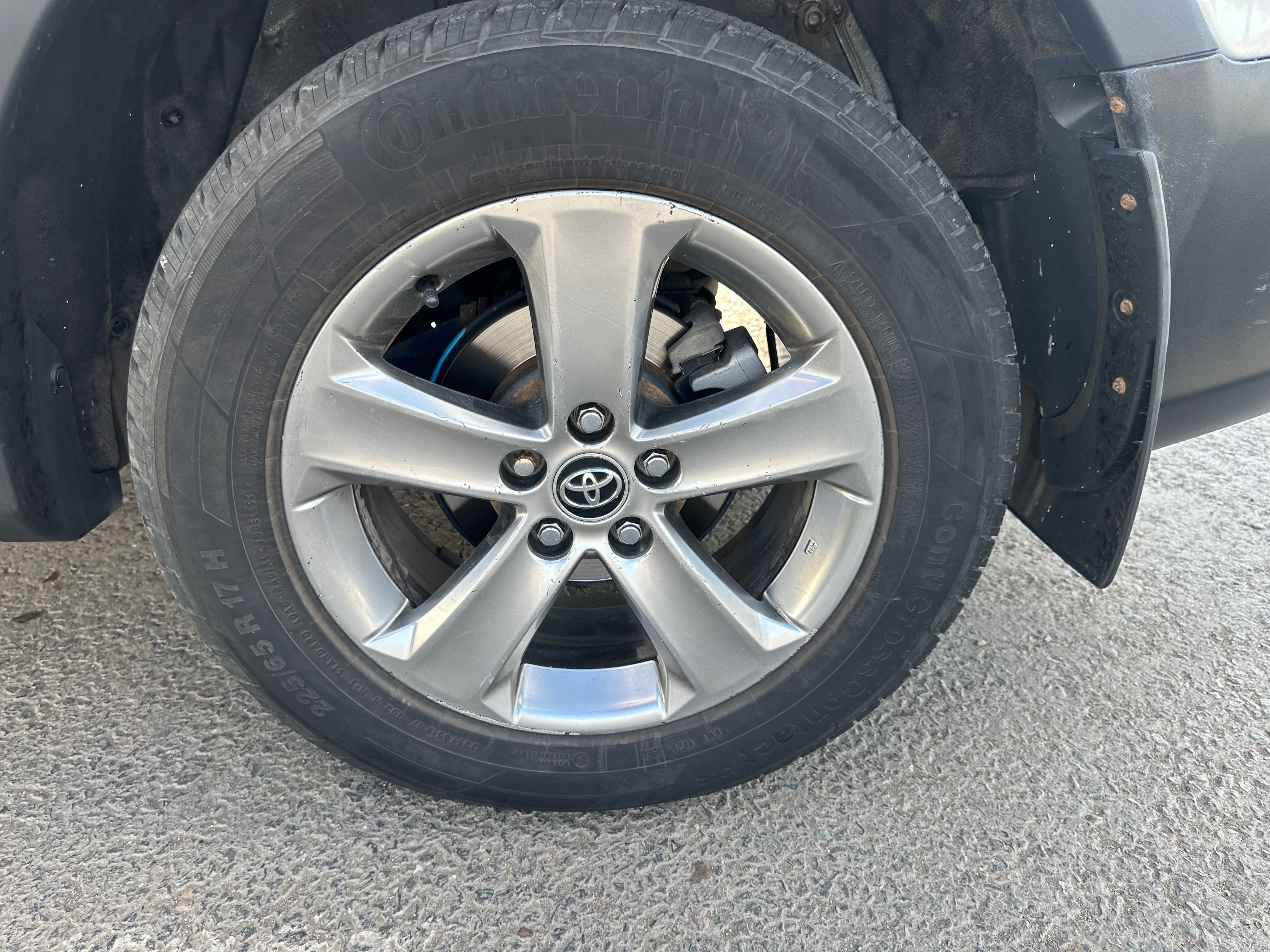 Toyota RAV4 2015