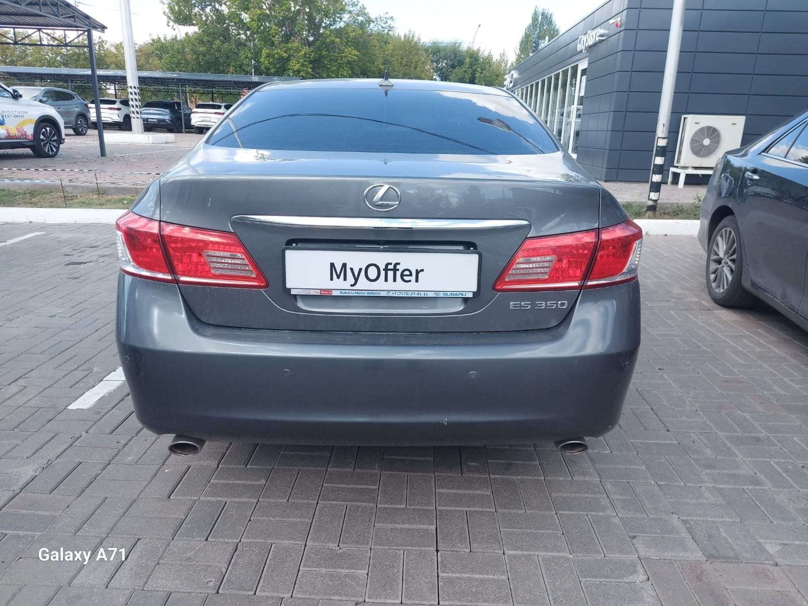 Lexus ES 2011