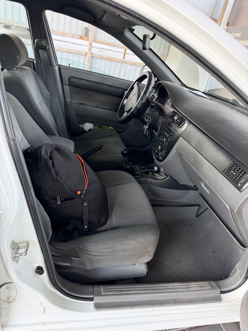 Daewoo Gentra 2014