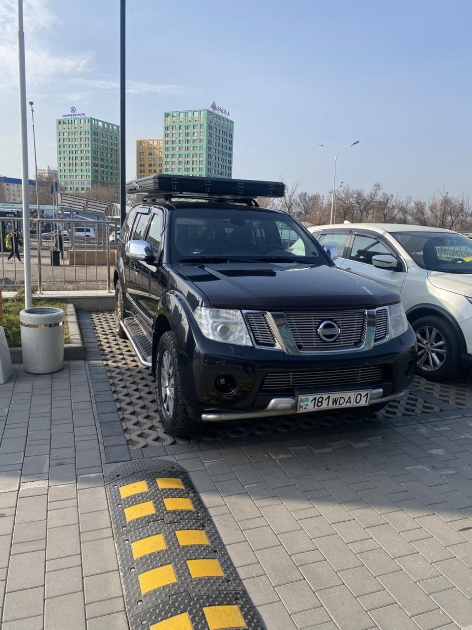 Nissan Pathfinder 2011