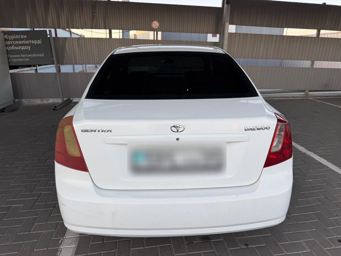 Daewoo Gentra 2014