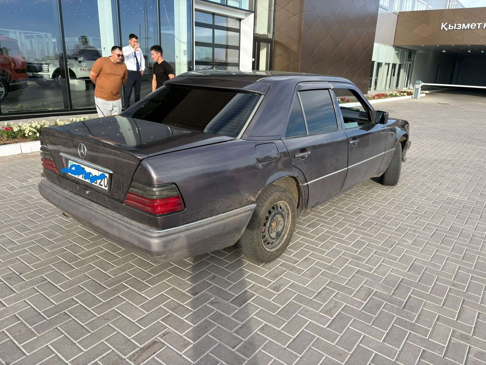 Mercedes-Benz E-Класс 1994