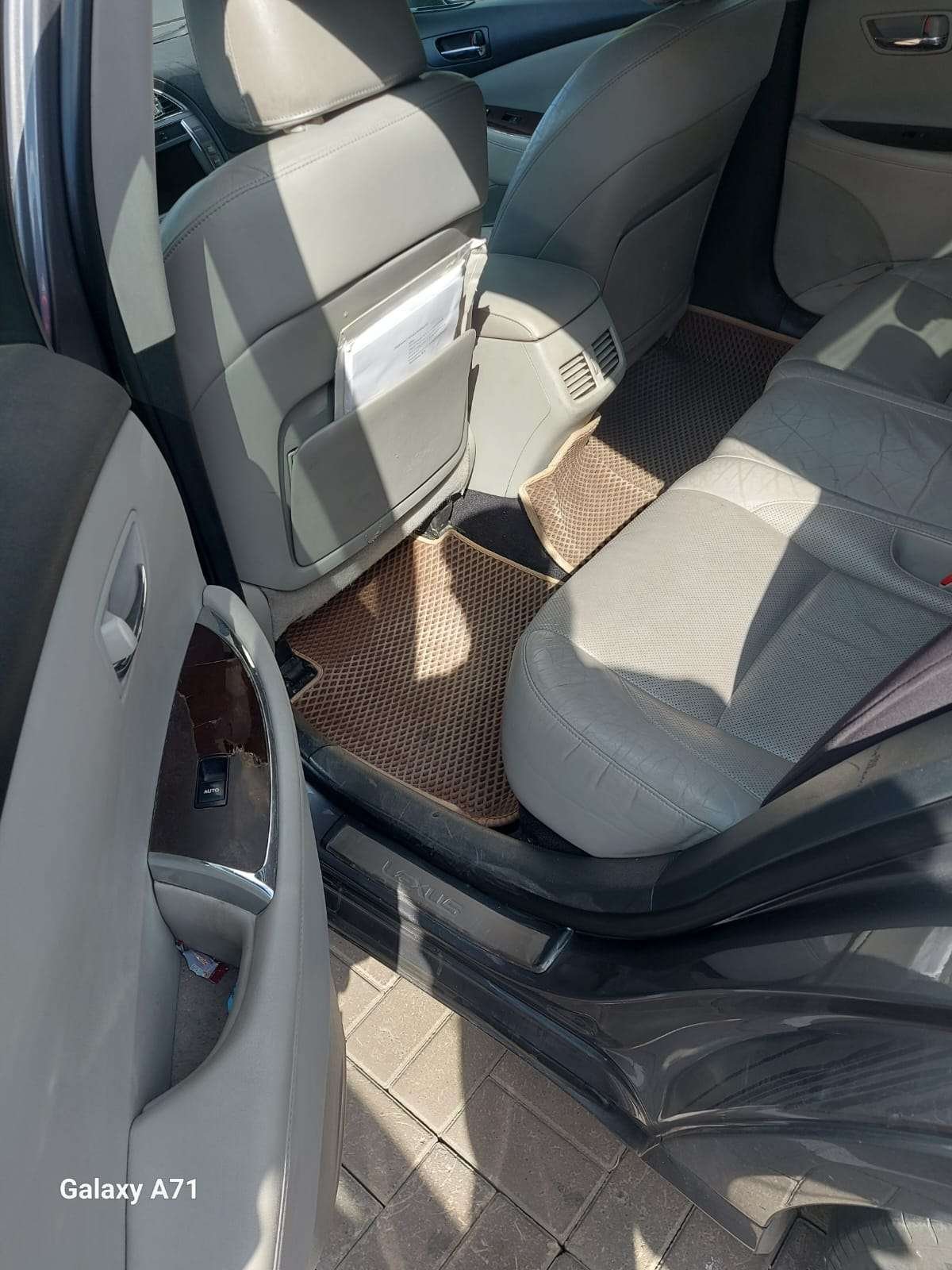 Lexus ES 2011