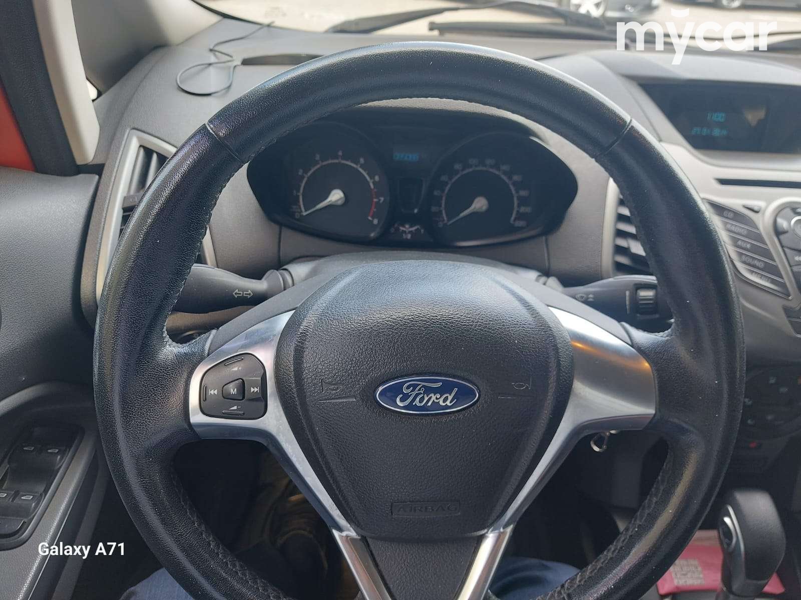 Ford EcoSport 2015