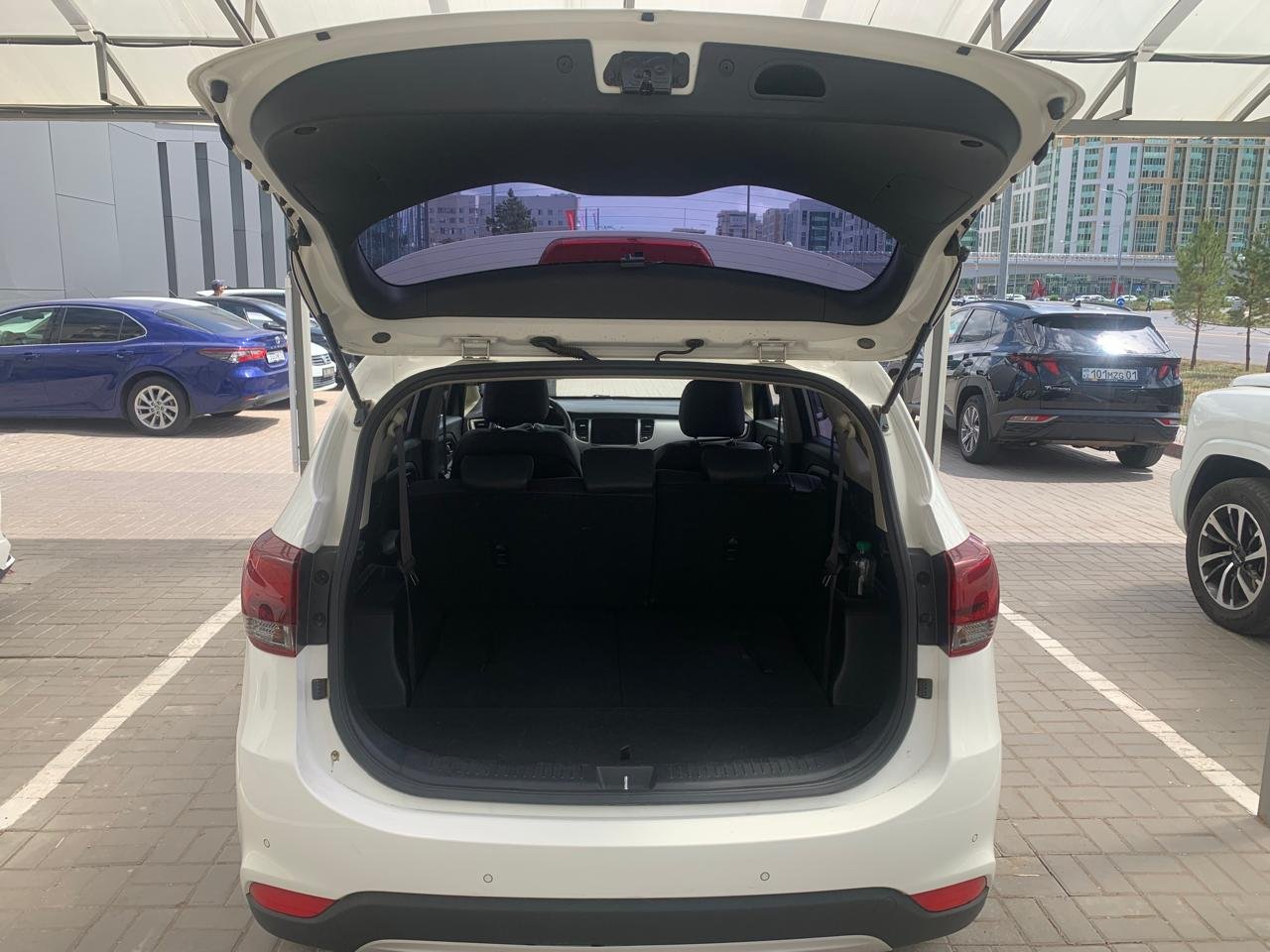 Kia Carens 2017