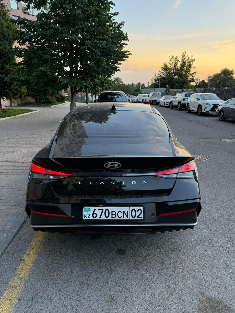 Hyundai Elantra 2024