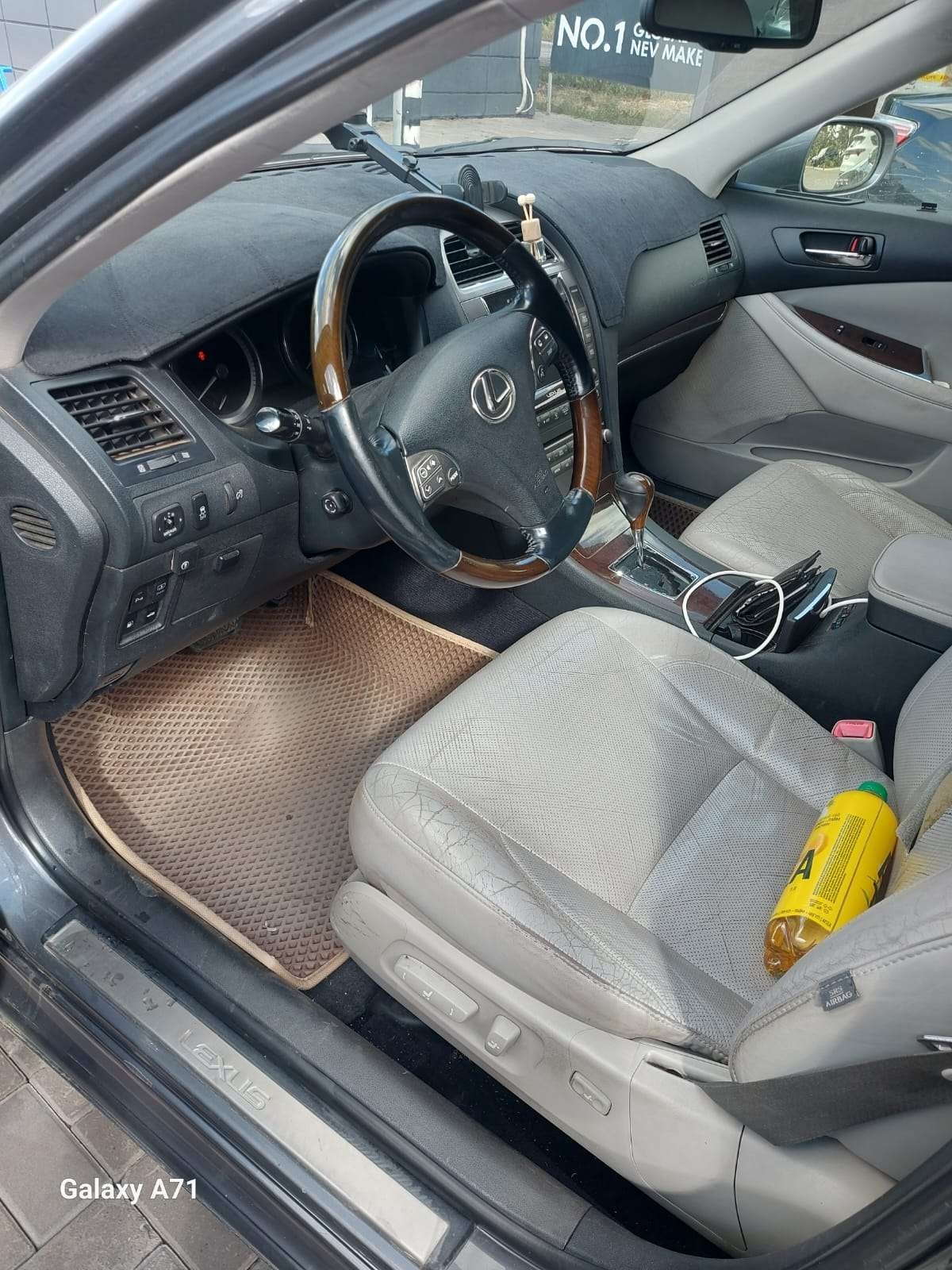 Lexus ES 2011