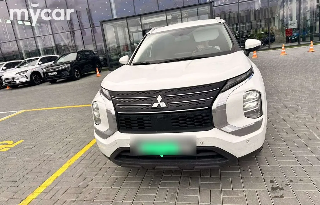 Mitsubishi Outlander 2022