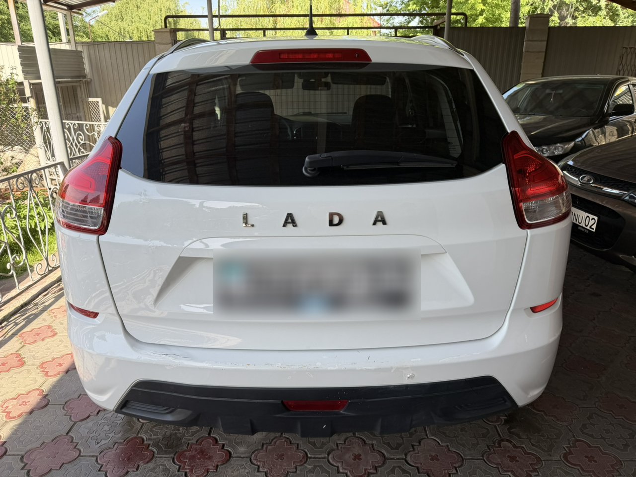 LADA XRAY 2022