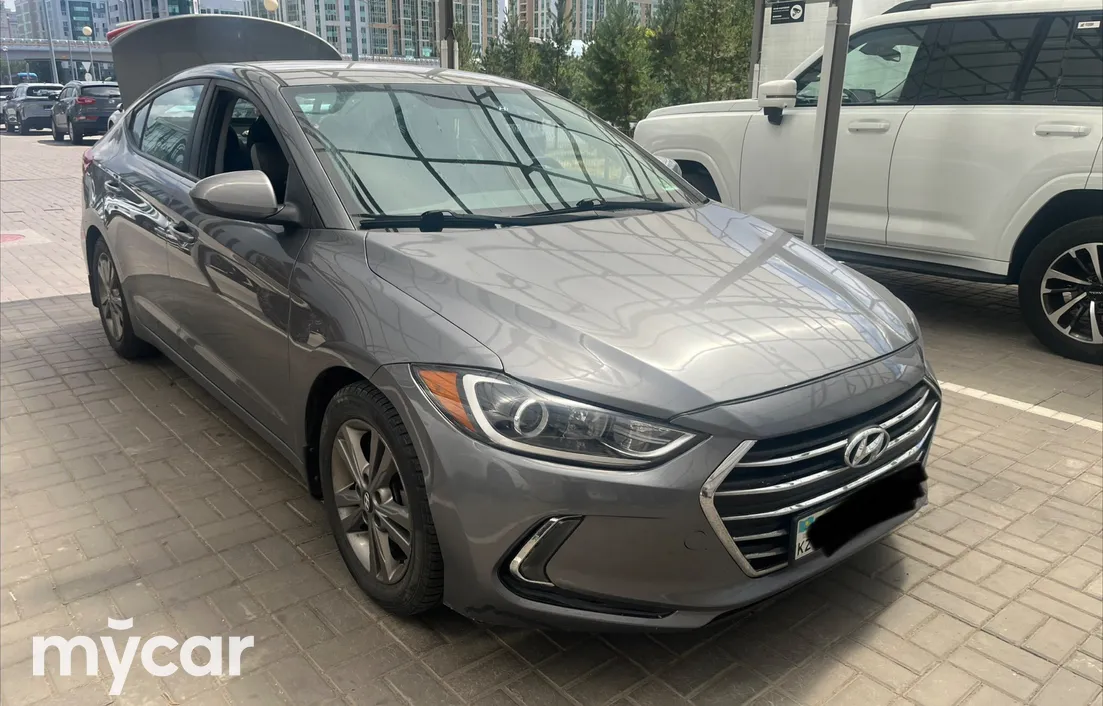 Hyundai Elantra 2018