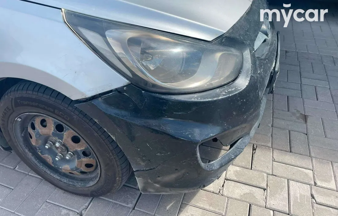 Hyundai Accent 2014