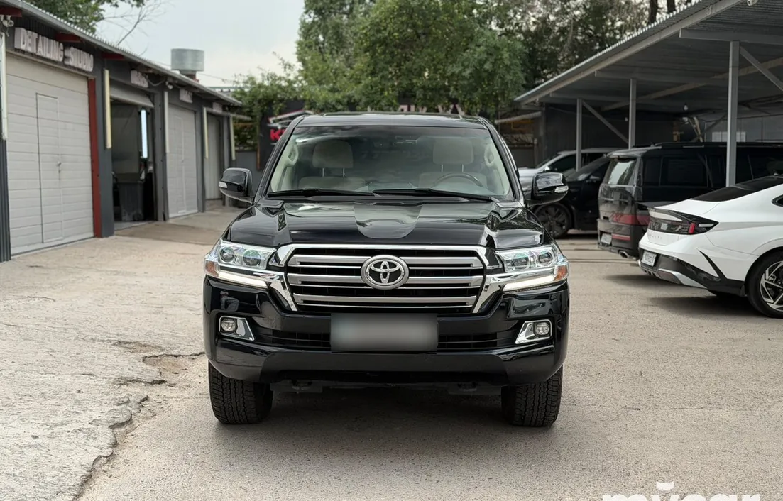Toyota Land Cruiser 2020