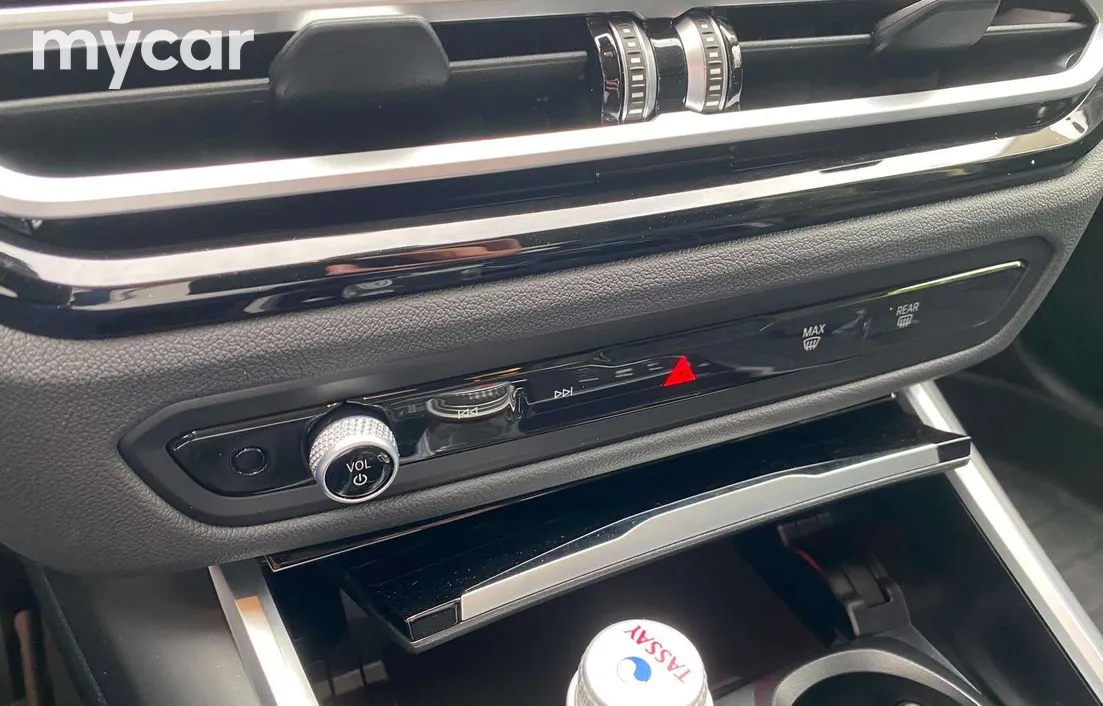 BMW i3 2023