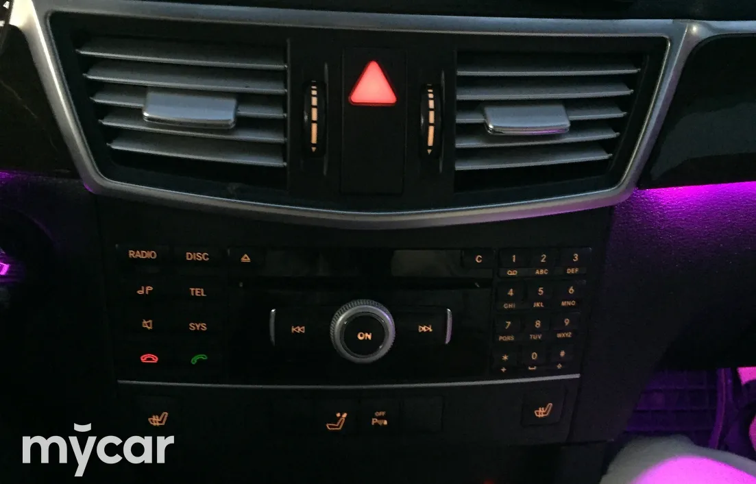 Mercedes-Benz E-Класс 2011
