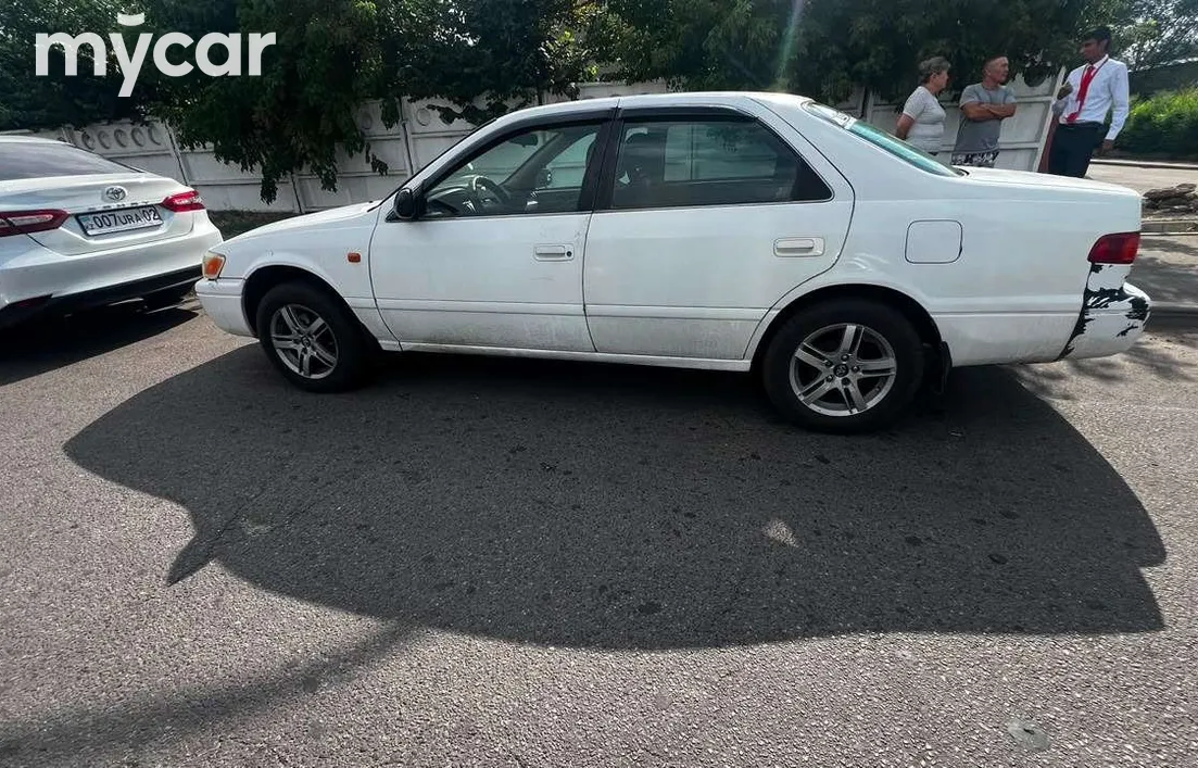 Toyota Camry 1999