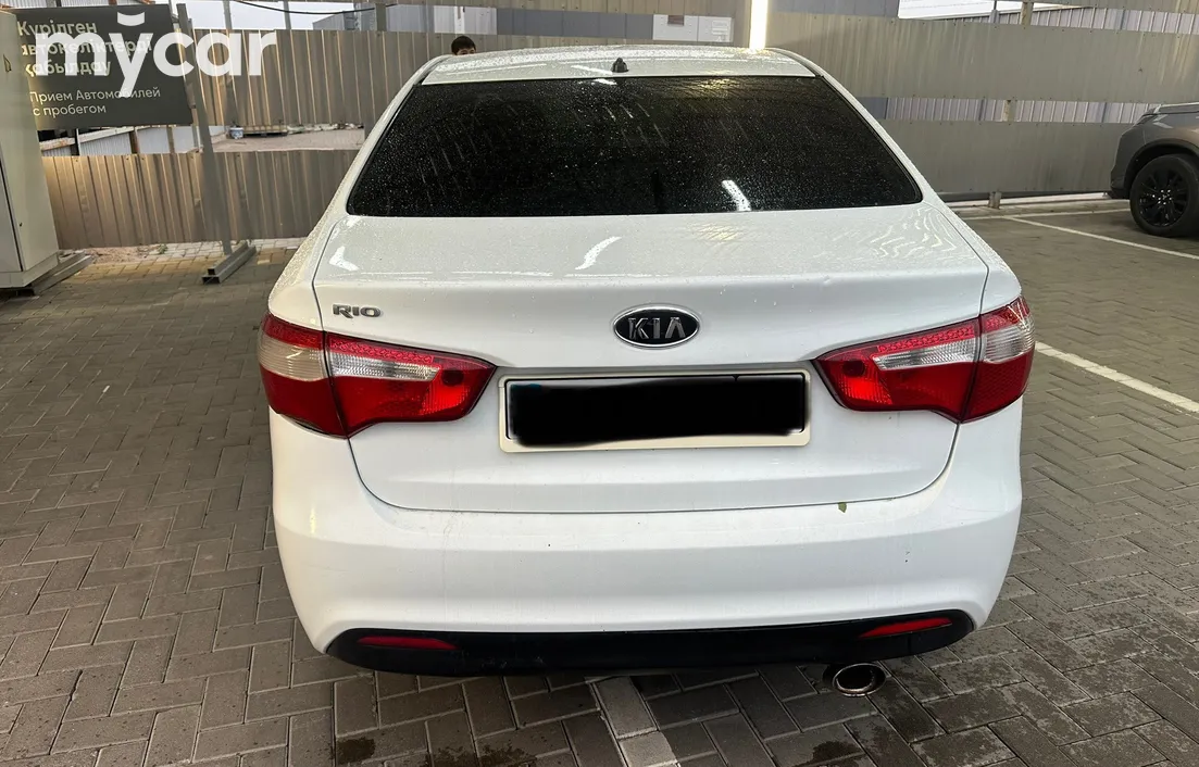 Kia Rio 2012