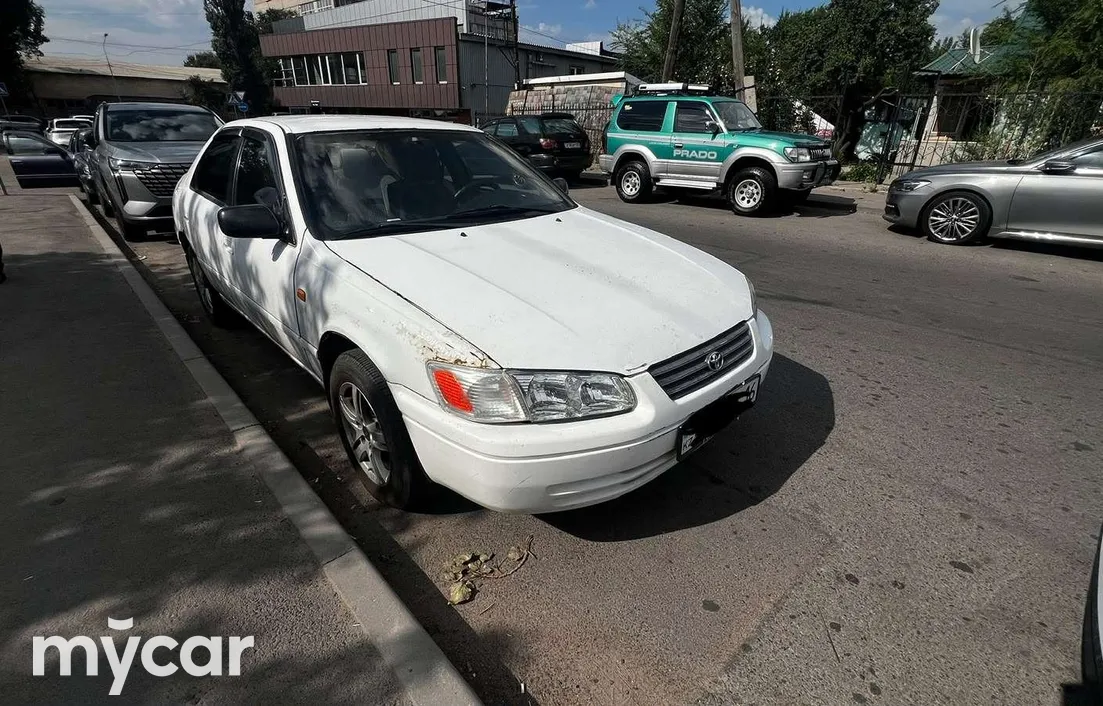 Toyota Camry 1999