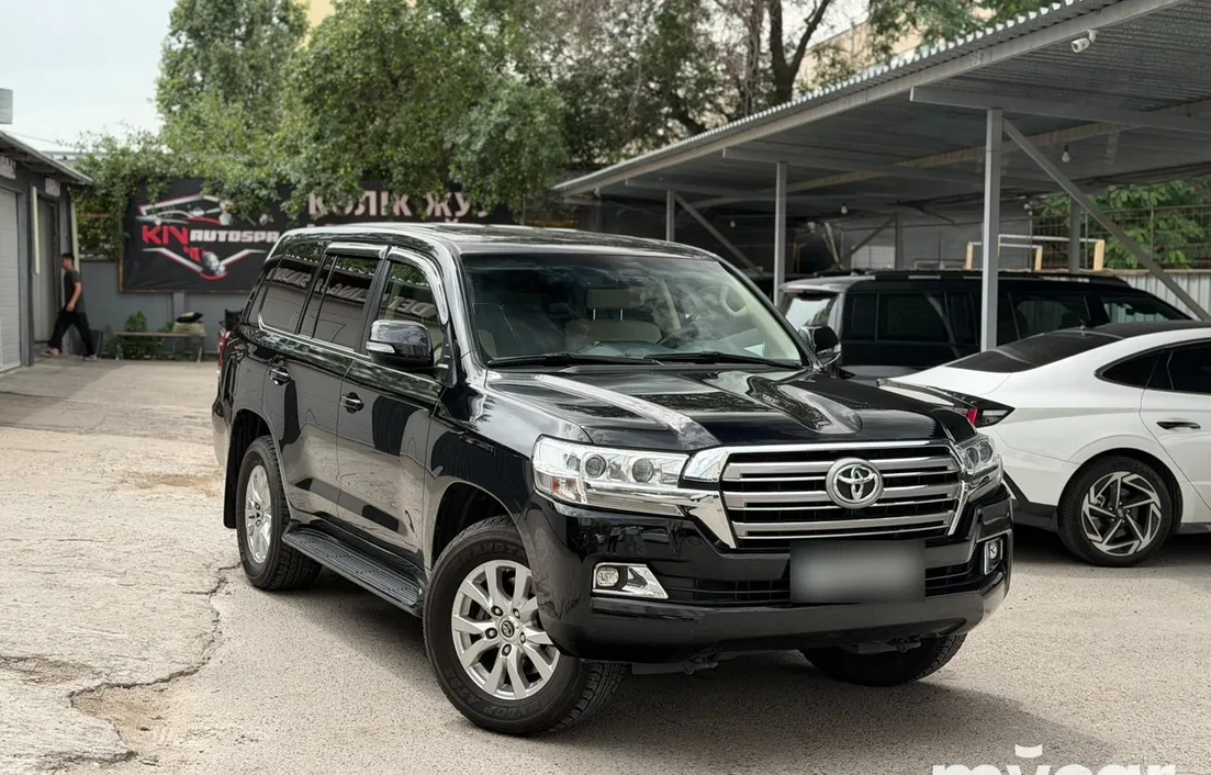 Toyota Land Cruiser 2020