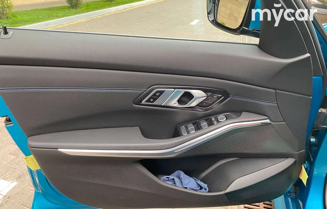 BMW i3 2023