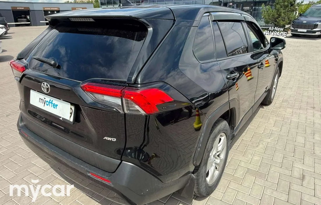 Toyota RAV4 2019