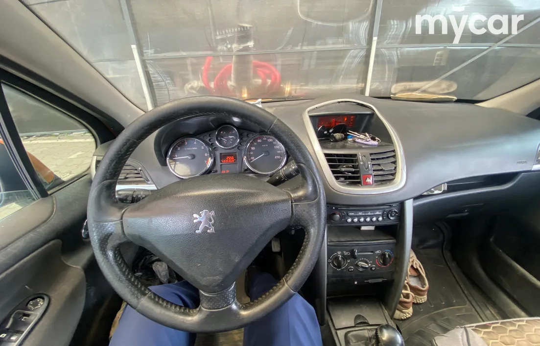 Peugeot 207 2006