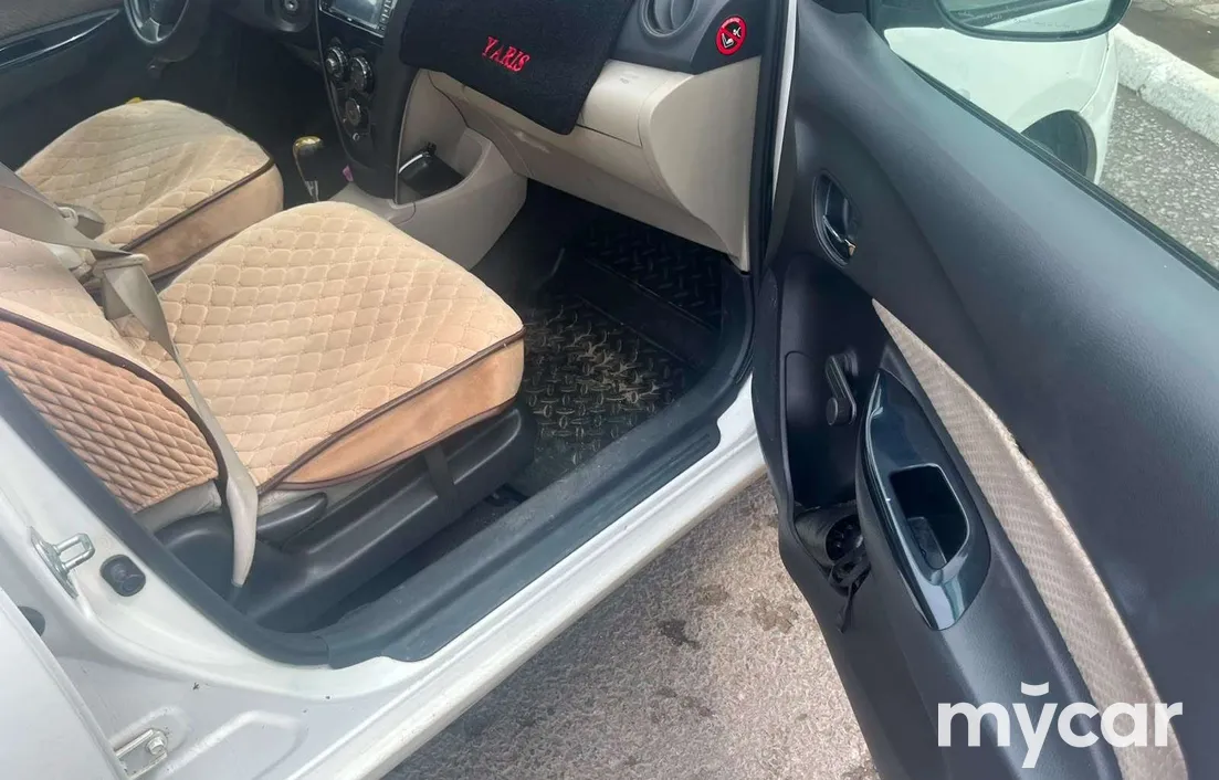 Toyota Yaris 2007