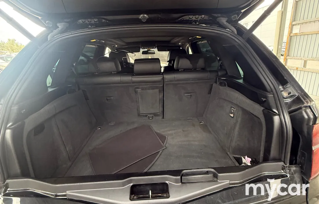 BMW X5 2011